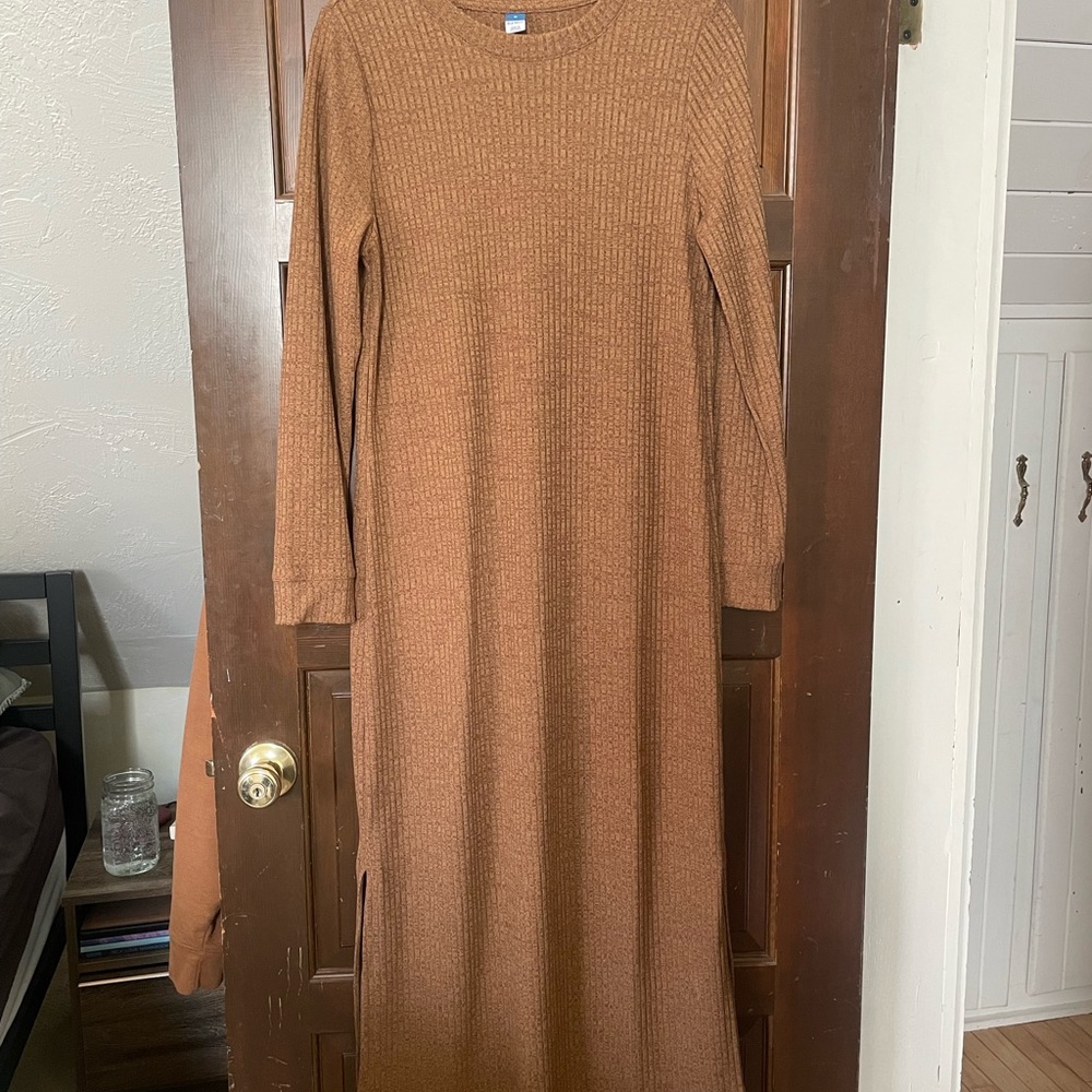 Old Navy Brown Ribbed Long Sleeve Maxi Dress